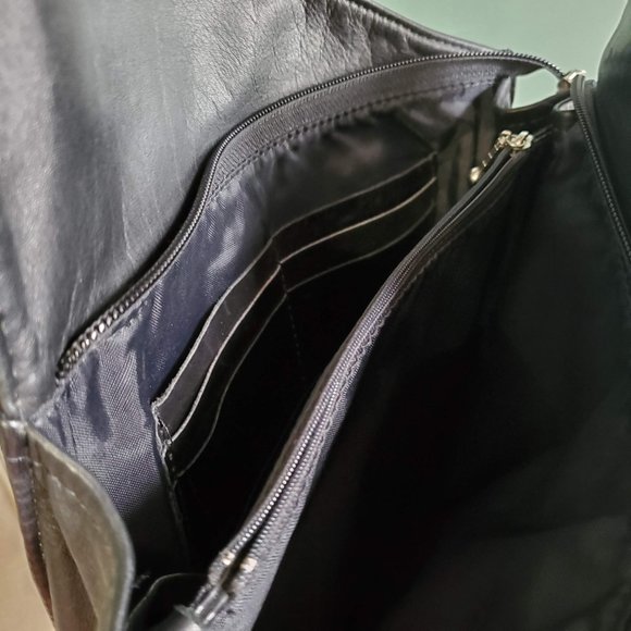 Atelier v Cuir | Genuine Leather Messenger Bag - Picture 2 of 5